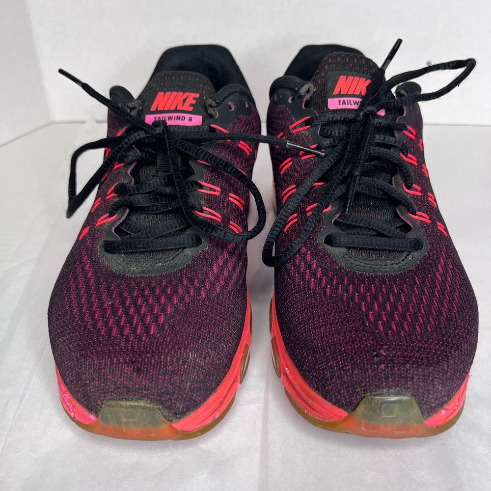 Nike Women's Air Max Tailwind 8 running shoes - Picture 2 of 14